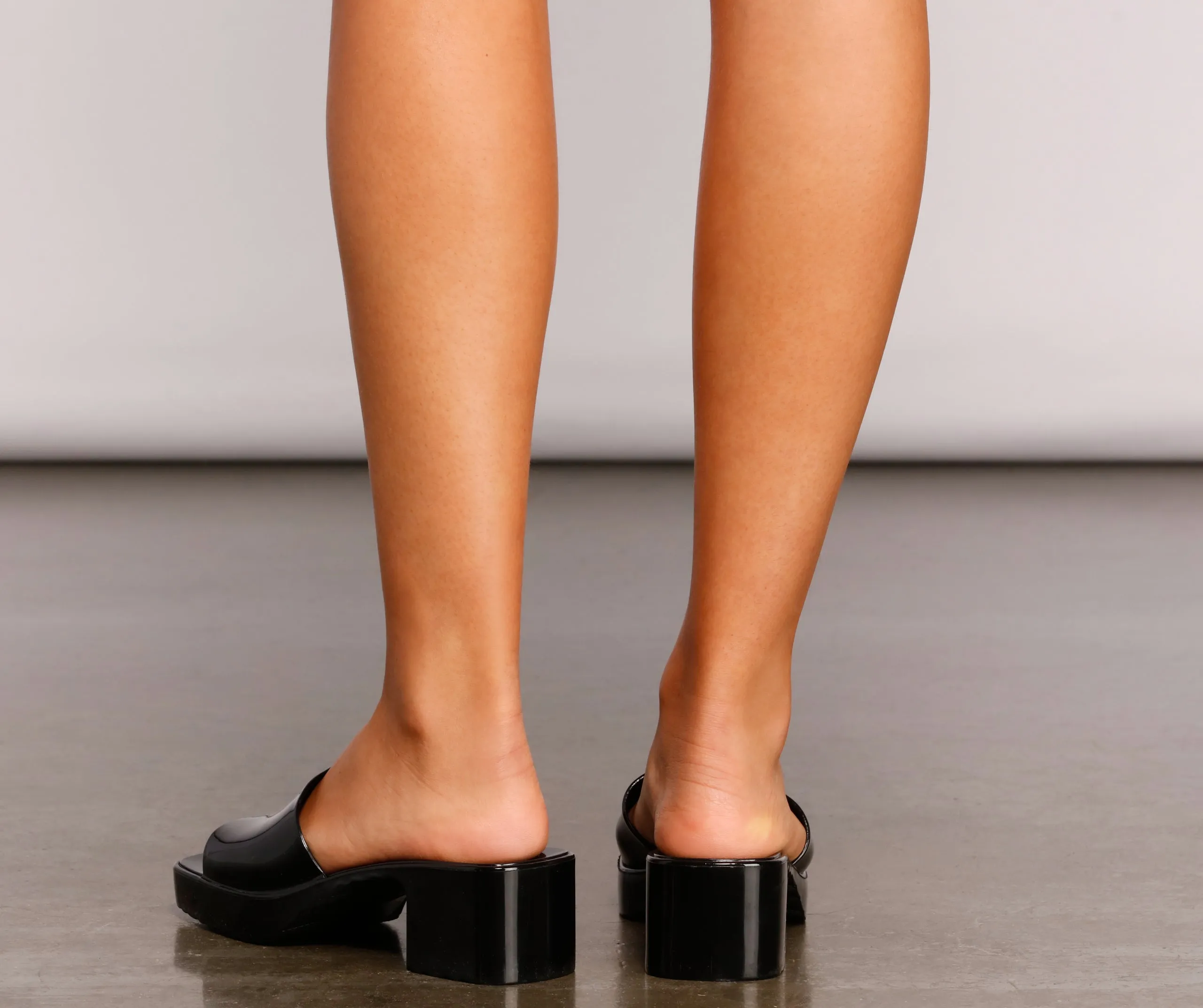 '90s Babe Jelly Square Toe Mule