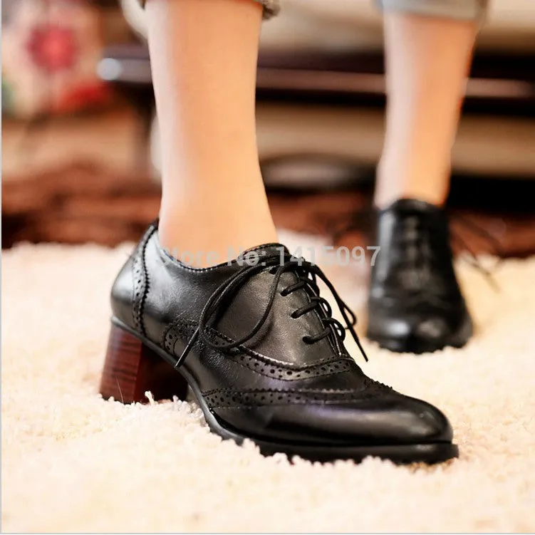 British Style Carved Classy Lace up Oxford Shoes
