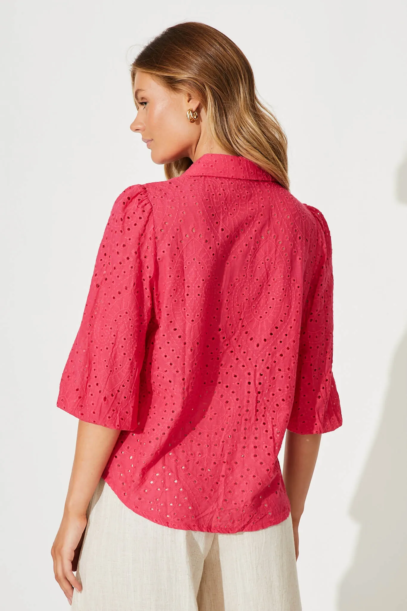 Delight Shirt In Pink Broderie Linen Blend