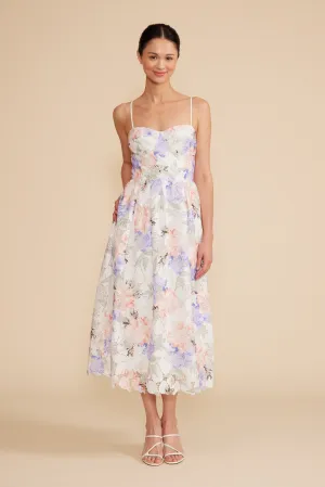 Edda Lace Elegance Midi Dress