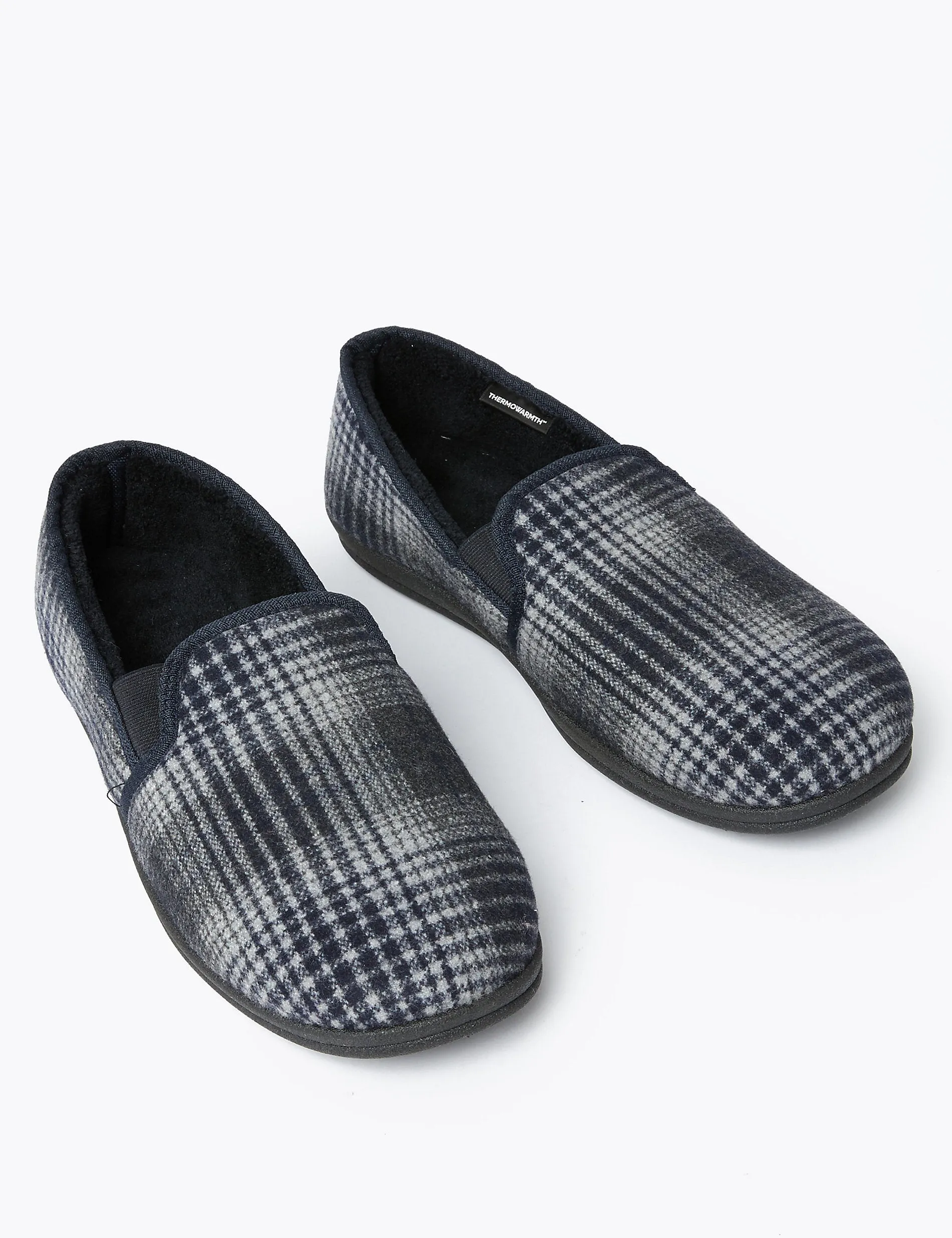 Fleece lined slippers with Freshfeet Marks & Spencer, black mix