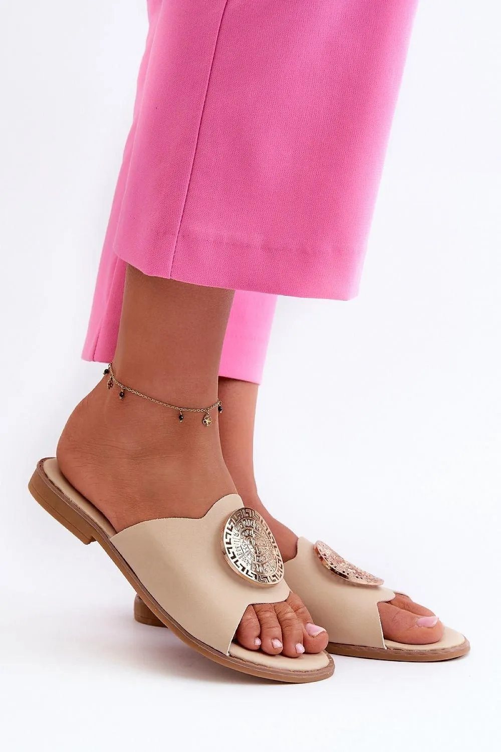 Flip-flops model 198726 Step in style