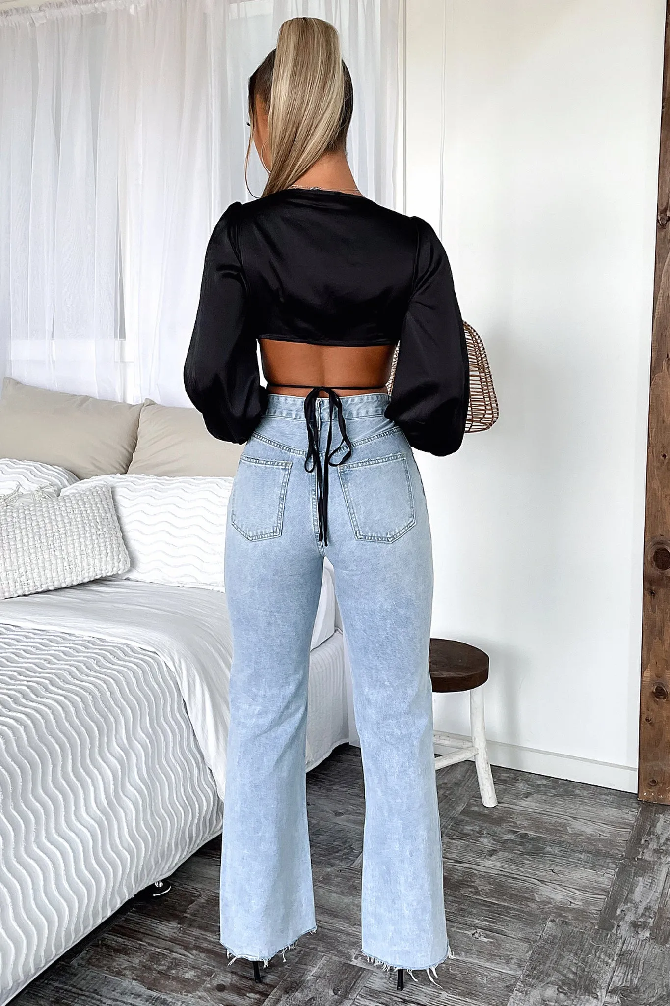 Logan Crop - Black