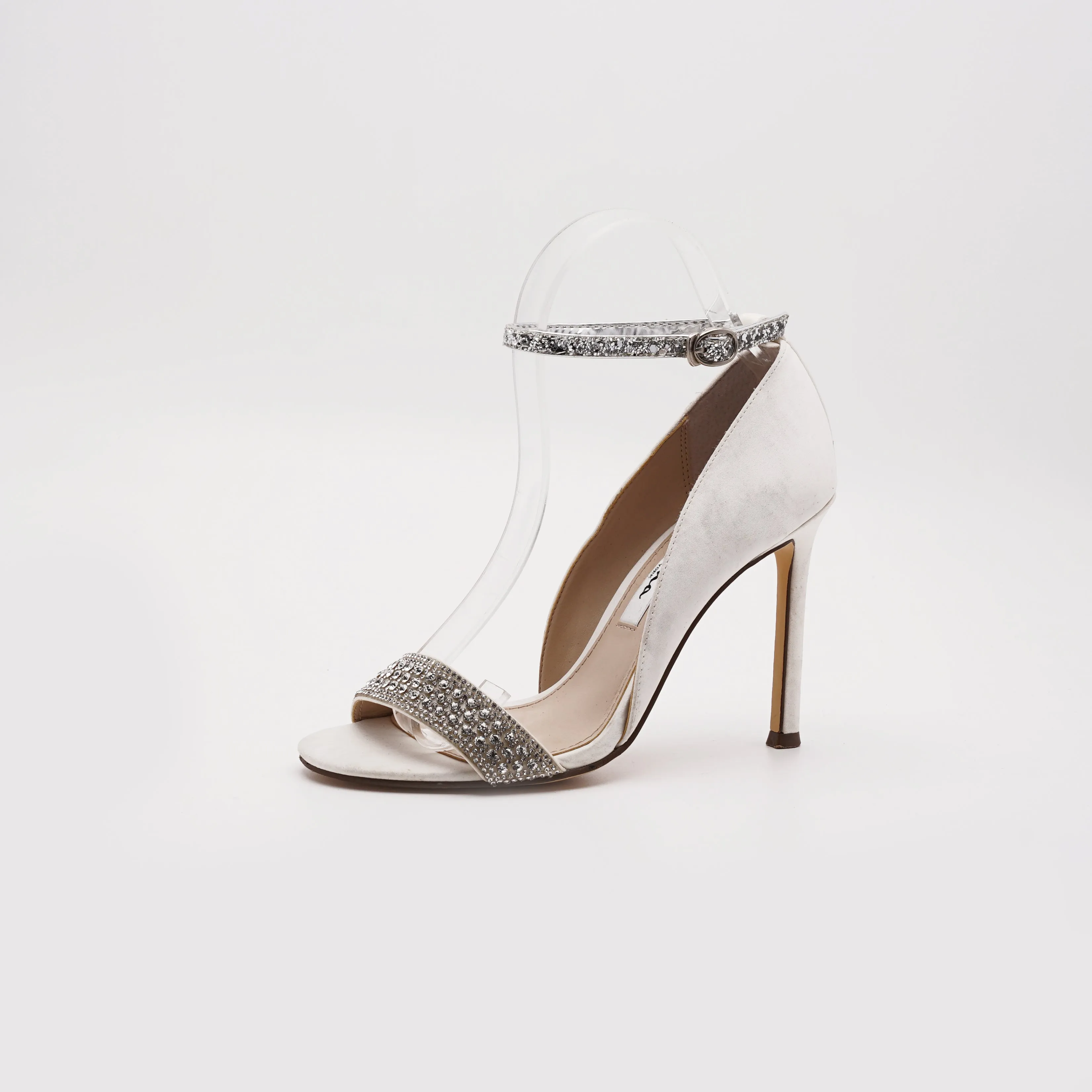 NINA Kitten Heel