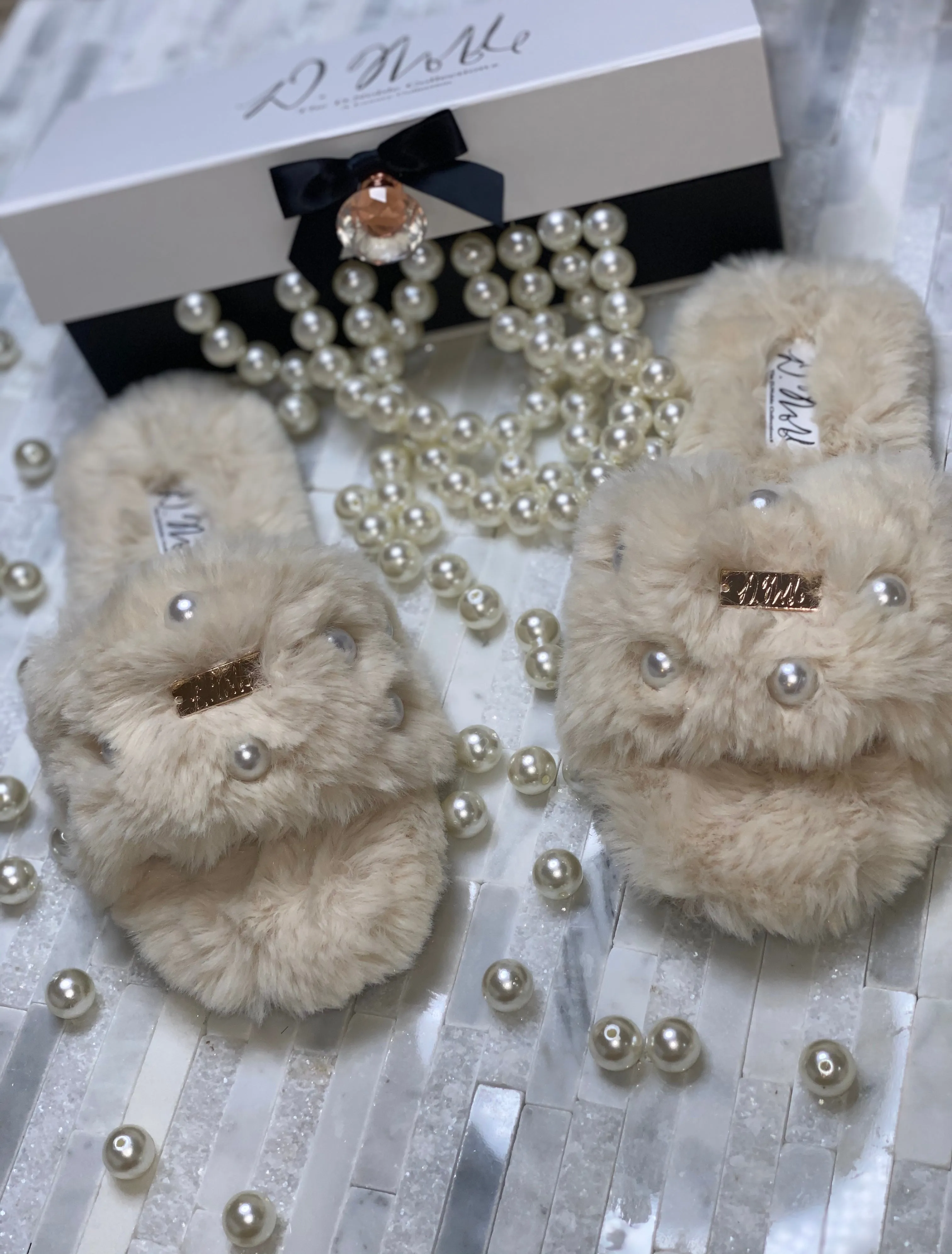 Pearl Faux- Fur Comfort Slippers