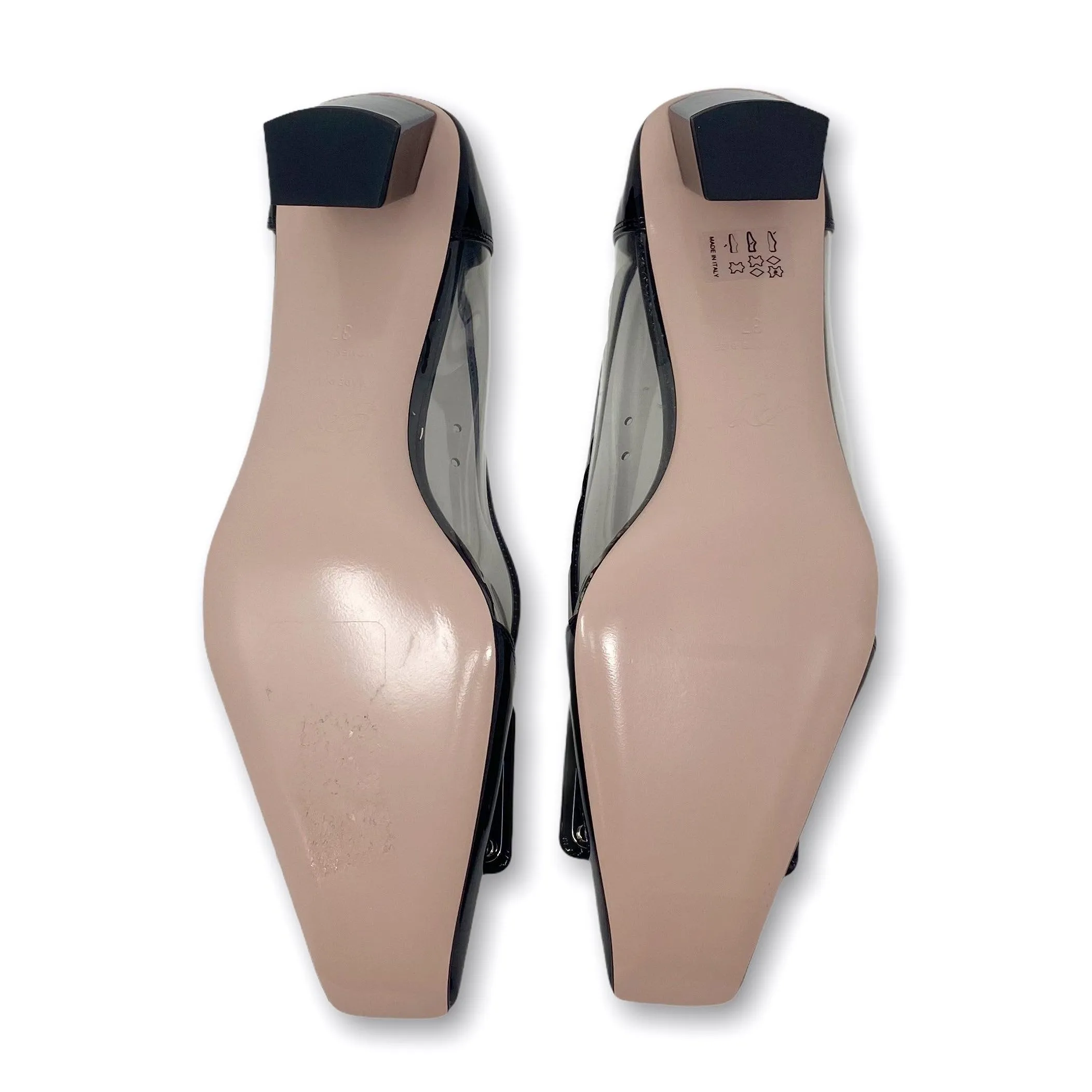 Roger Vivier Black Patent Belle Vivier Pumps 37