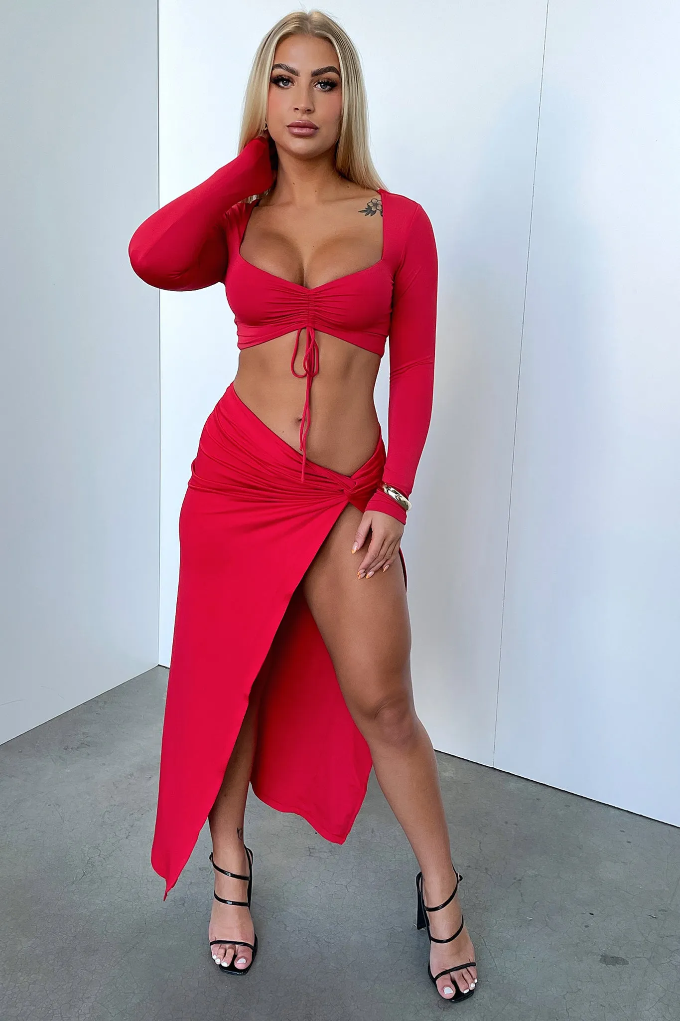Victoria Long Sleeve Crop - Red